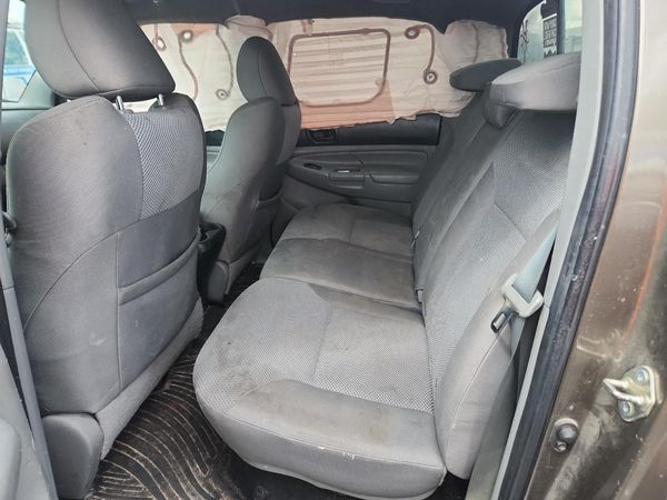 2014 TOYOTA TACOMA Delux Grade