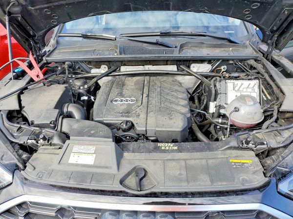 2024 AUDI Q5 — Engine bay