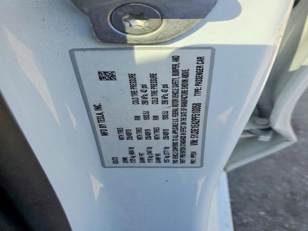 2023 TESLA MODEL 3 — VINS
