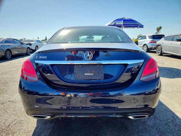 2019 MERCEDES-BENZ C C300