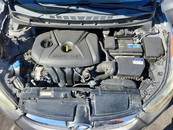 2013 HYUNDAI ELANTRA