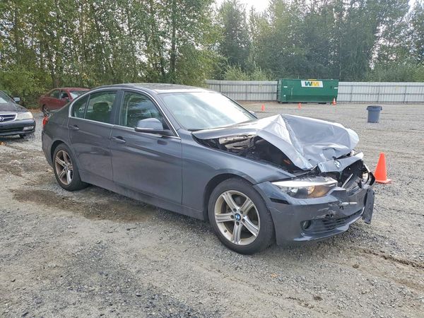 2015 BMW 328