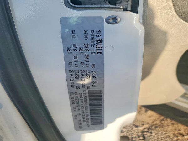 2017 DODGE GRAND CARAVAN — VINS