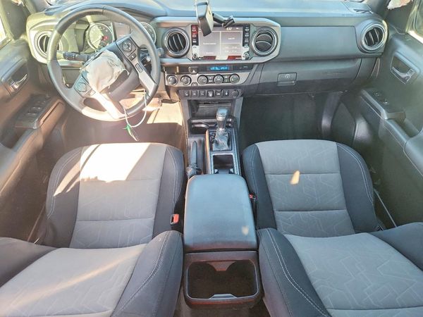 2021 TOYOTA TACOMA SR5 — CKPT