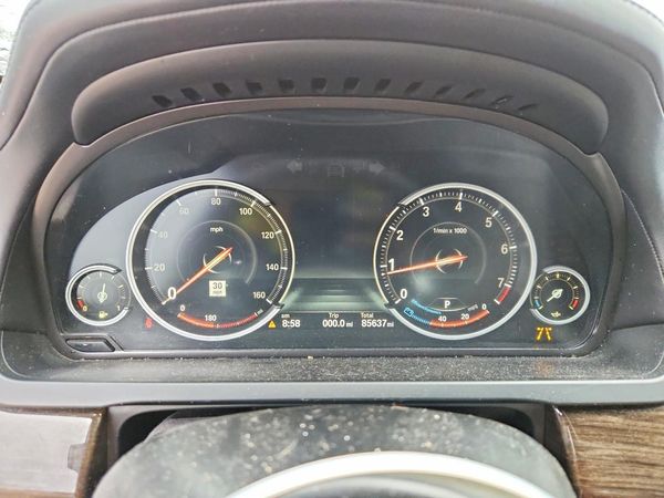 2015 BMW 750 — ODOM