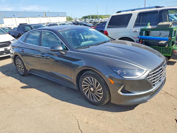 2023 HYUNDAI SONATA SEL — Passenger 3/4