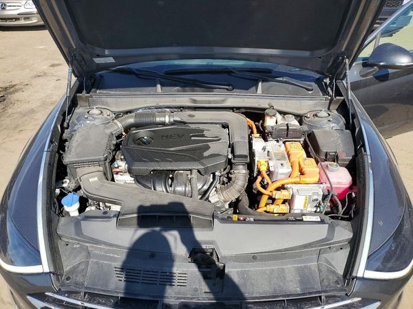 2023 HYUNDAI SONATA SEL — Engine bay