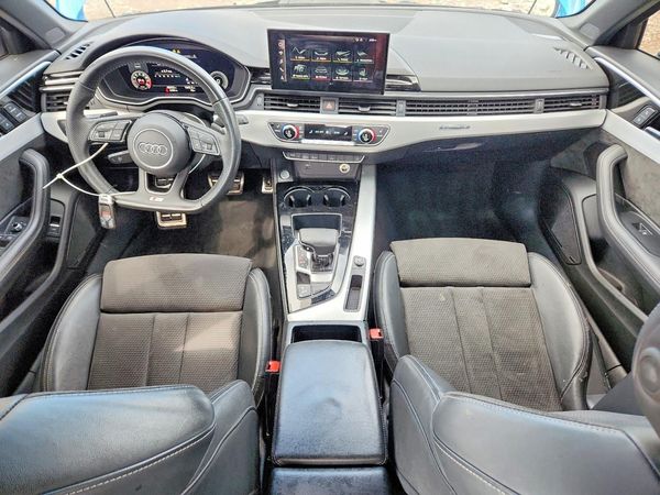 2020 AUDI A4 quattro Premium Plus
