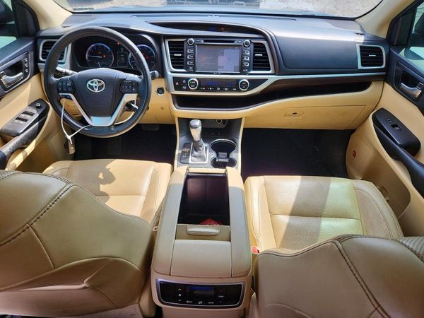 2015 TOYOTA HIGHLANDER — CKPT