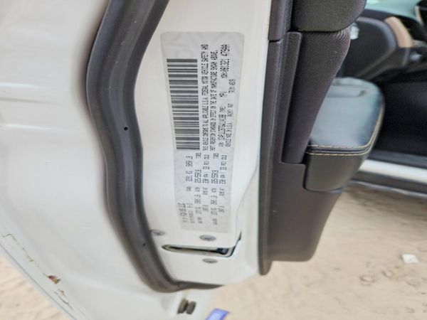 2016 JEEP CHEROKEE Latitude/Longitude/North — VINS