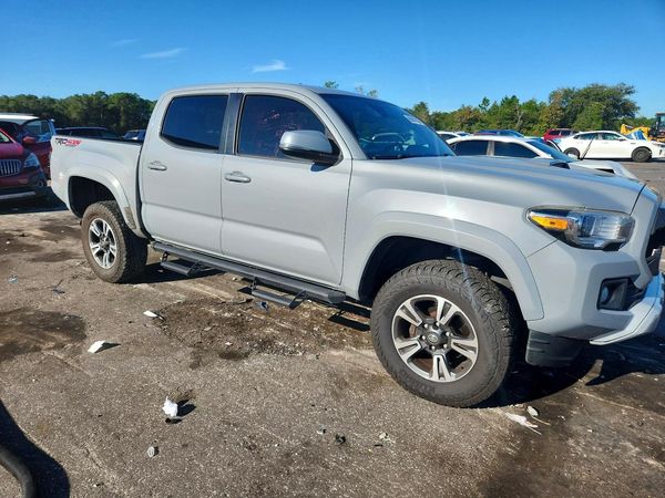 2019 TOYOTA TACOMA SR5 — Passenger 3/4