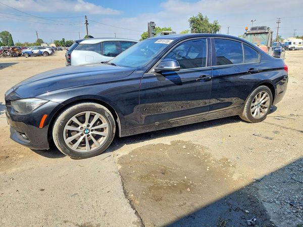 2016 BMW 320