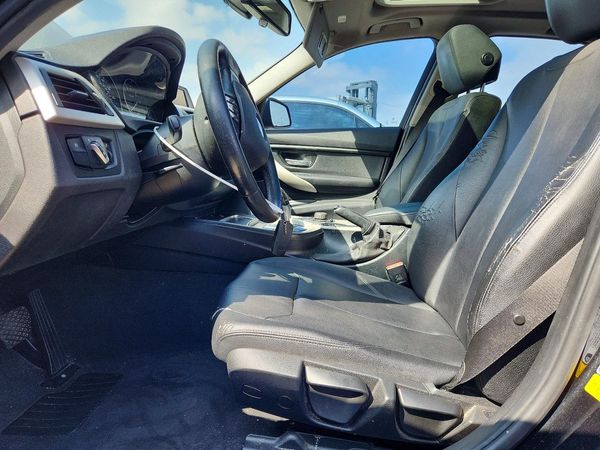 2016 BMW 320