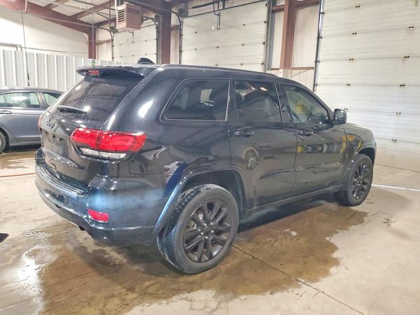 2020 JEEP GRAND CHEROKEE Laredo