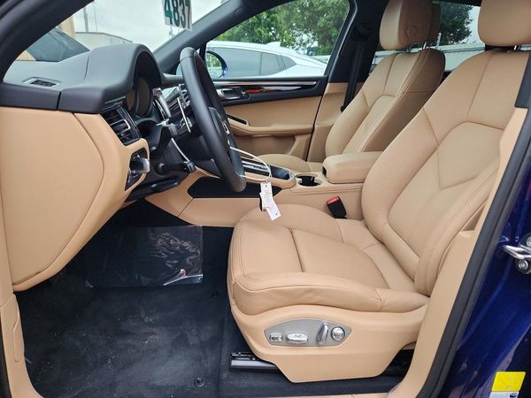 2026 PORSCHE MACAN Macan, Macan T — DENT