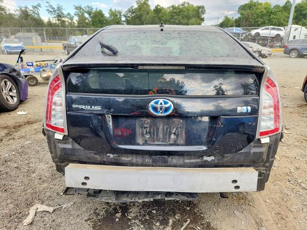 2012 TOYOTA PRIUS — DIRR