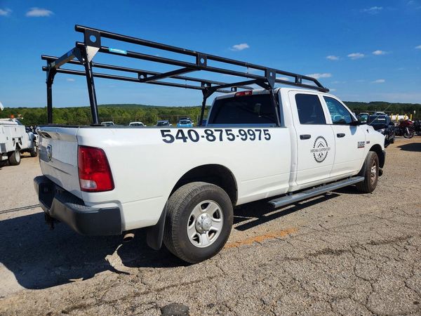 2017 RAM 2500 ST CREW CAB 4X2