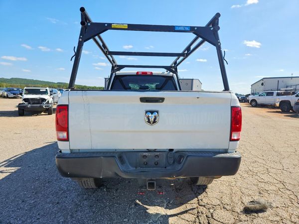 2017 RAM 2500 ST CREW CAB 4X2