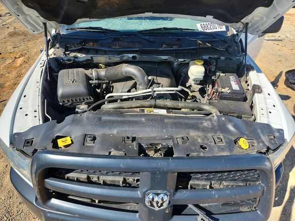 2017 RAM 2500 ST CREW CAB 4X2