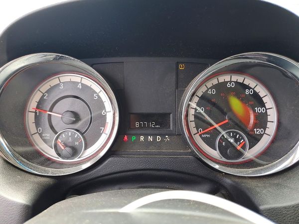 2015 DODGE CARAVAN SE