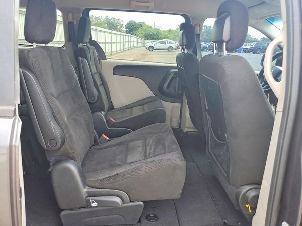 2015 DODGE CARAVAN SE