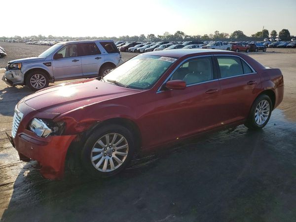 2013 CHRYSLER 300