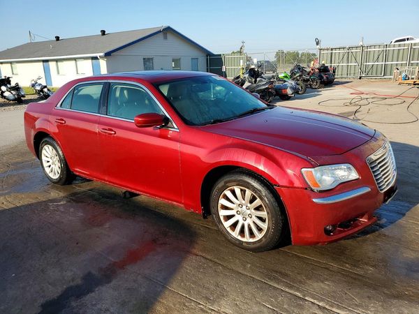 2013 CHRYSLER 300 Base/Limited