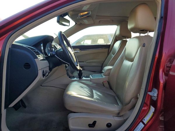2013 CHRYSLER 300 Base/Limited