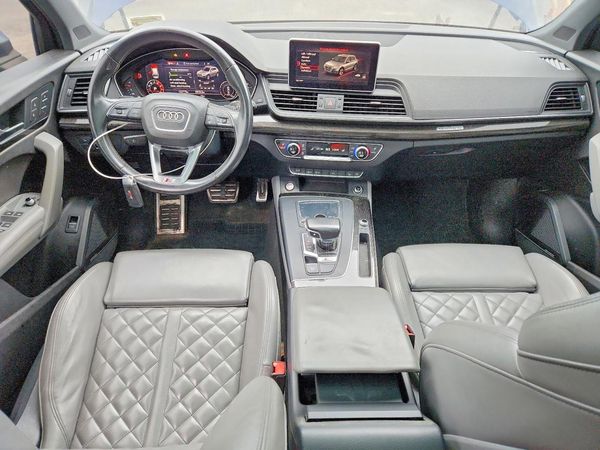 2018 AUDI SQ5 quattro Prestige
