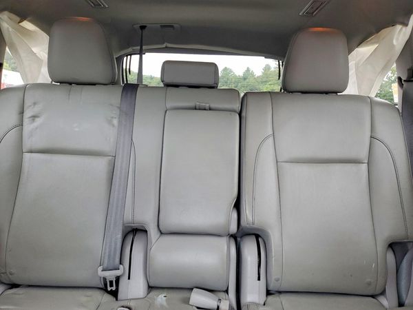 2016 TOYOTA HIGHLANDER — SUVN