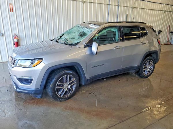 2020 JEEP COMPASS — Front 3/4