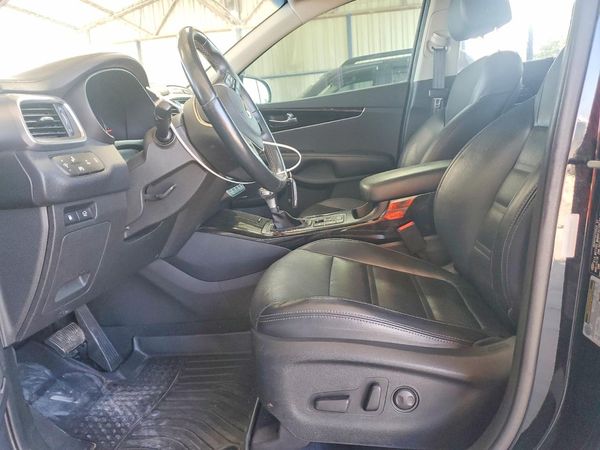 2019 KIA SORENTO EX, EX Sport — DENT