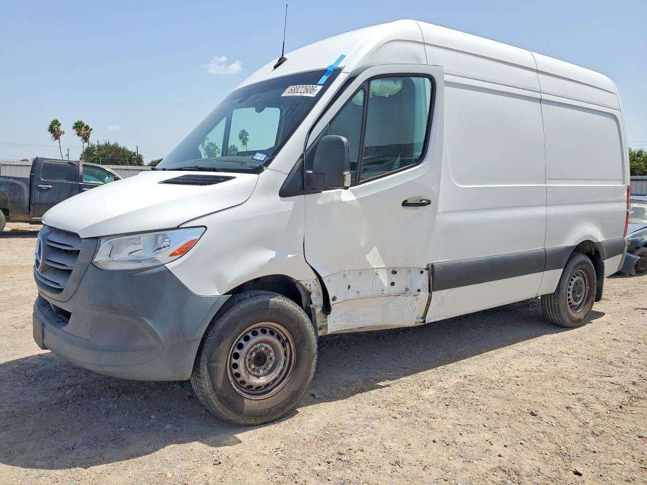 2022 MERCEDES-BENZ SPRINTER — Front 3/4