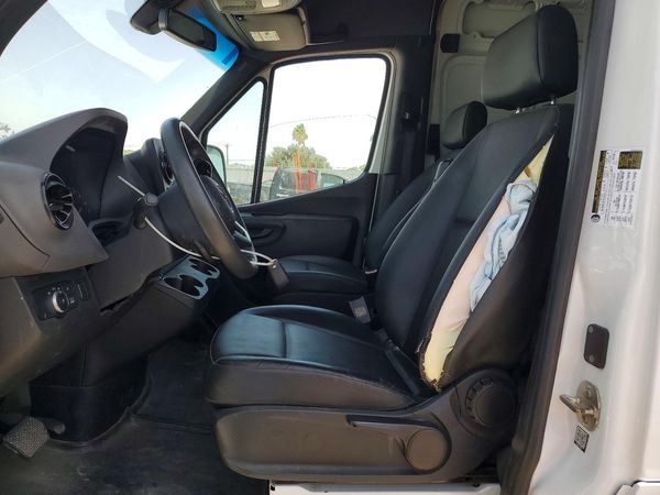 2022 MERCEDES-BENZ SPRINTER — DENT