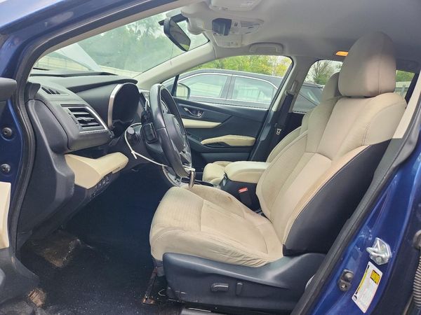 2021 SUBARU ASCENT — DENT