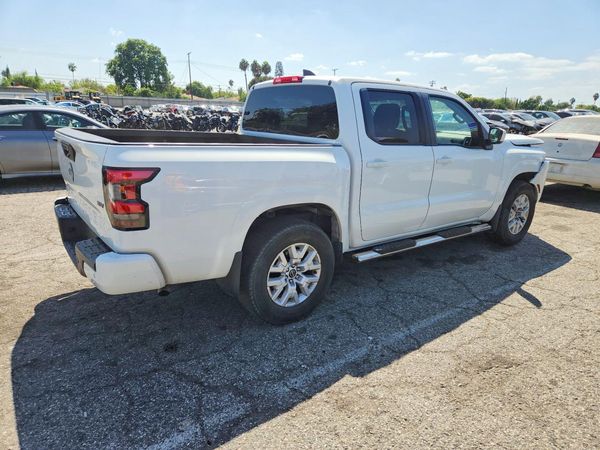 2023 NISSAN FRONTIER Crew Cab