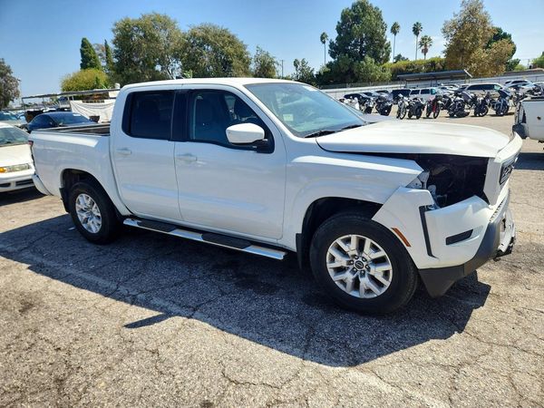 2023 NISSAN FRONTIER Crew Cab