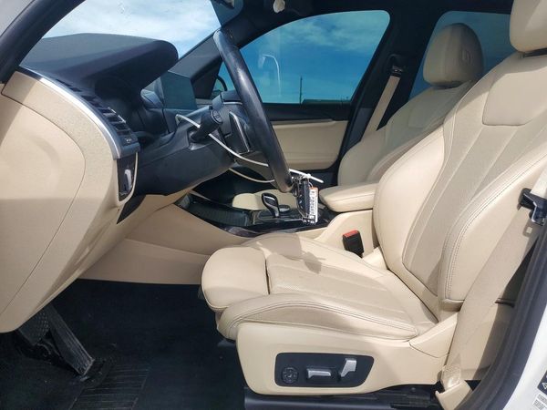 2022 BMW X3 — DENT