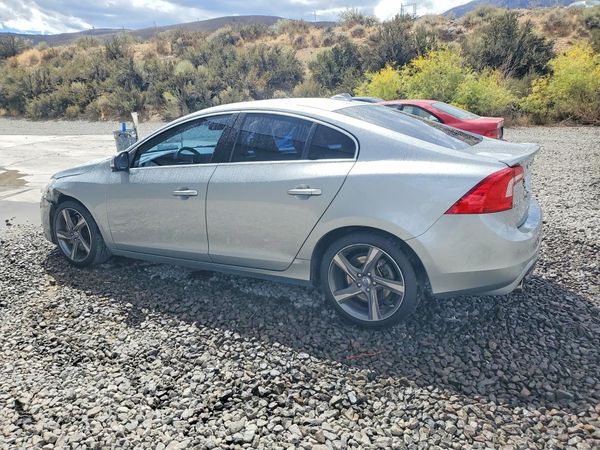 2013 VOLVO S60