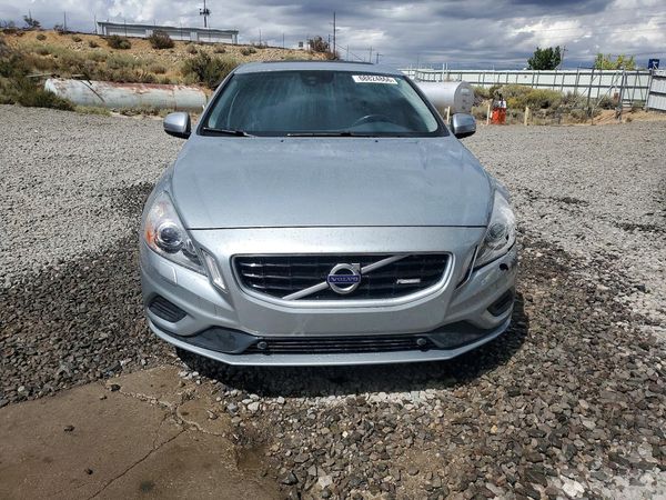 2013 VOLVO S60