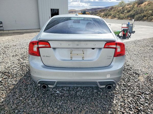 2013 VOLVO S60