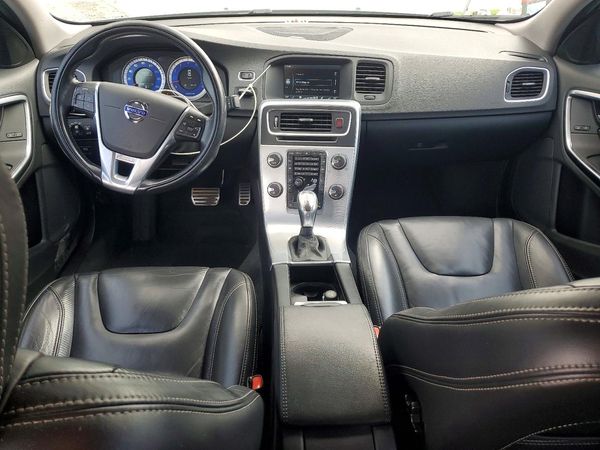 2013 VOLVO S60