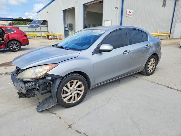 2012 MAZDA 3 — DSFA — Front 3/4