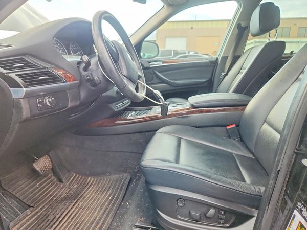 2013 BMW X5 xDrive35i — DENT