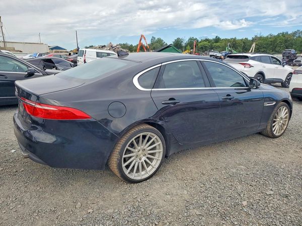 2017 JAGUAR XF Premium