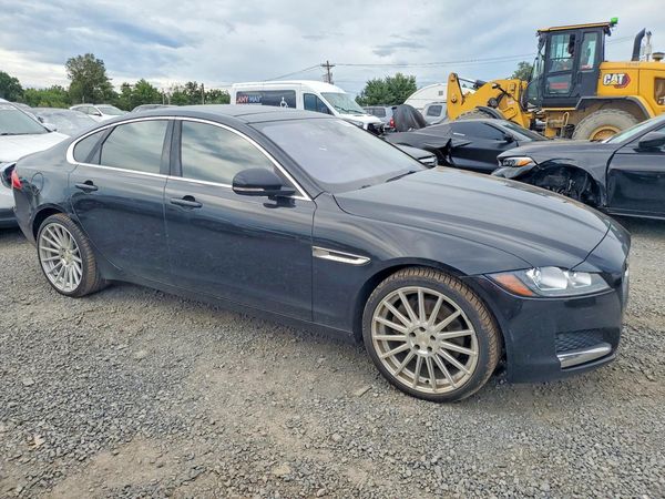 2017 JAGUAR XF Premium