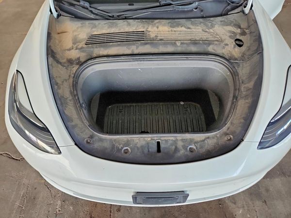 2020 TESLA MODEL Y — Engine bay