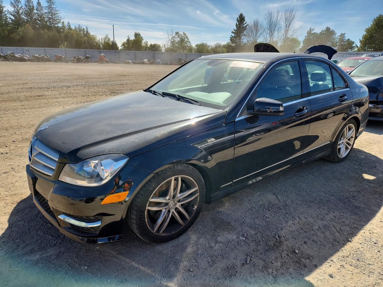 2013 MERCEDES-BENZ C-CLASS C300 — Front 3/4