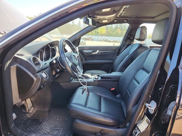 2013 MERCEDES-BENZ C-CLASS C300 — DENT