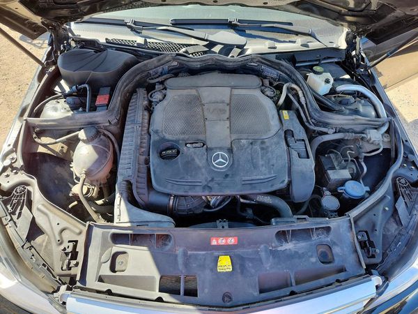 2013 MERCEDES-BENZ C-CLASS C300 — Engine bay